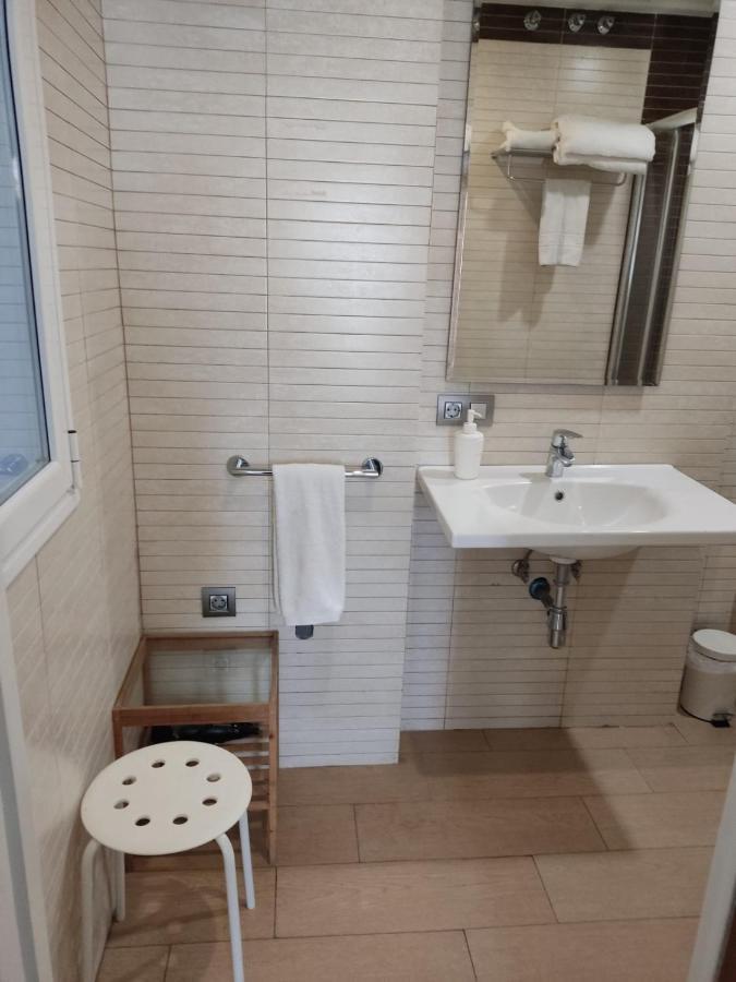 Apartamento Puerta Del Arenal - Kainga Homes Sevilla Dış mekan fotoğraf