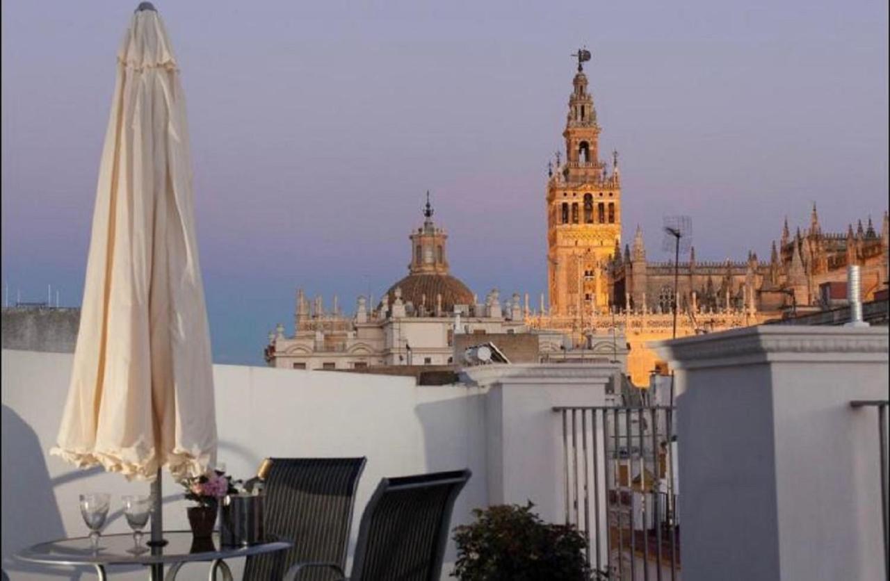 Apartamento Puerta Del Arenal - Kainga Homes Sevilla Dış mekan fotoğraf
