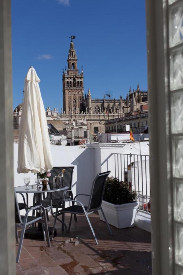 Apartamento Puerta Del Arenal - Kainga Homes Sevilla Dış mekan fotoğraf