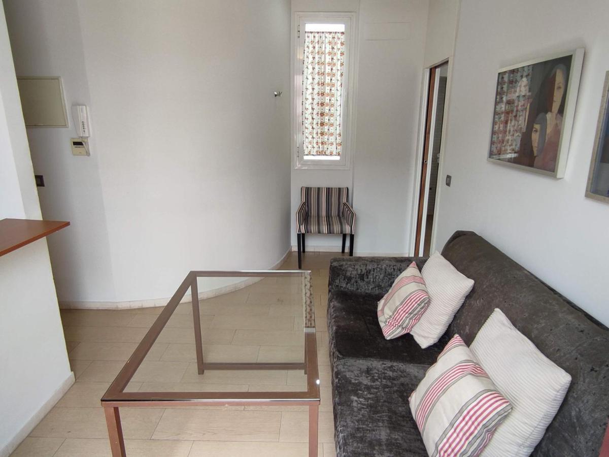 Apartamento Puerta Del Arenal - Kainga Homes Sevilla Dış mekan fotoğraf